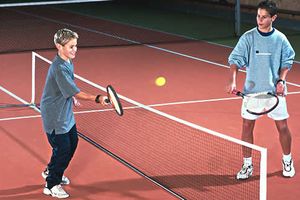 Kinder-Tennisnetz aus Polypropylen hochfest mit seitlichen Tarpaulin-Taschen